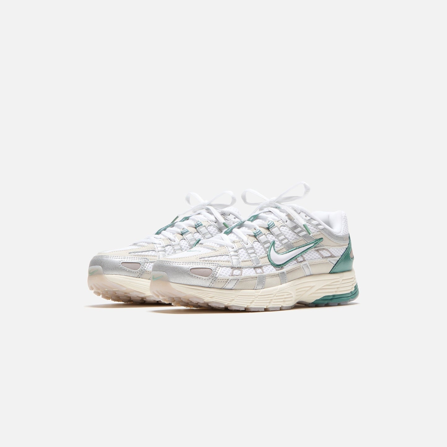 P-6000 PRM - Light Bone / White / Metallic Silver